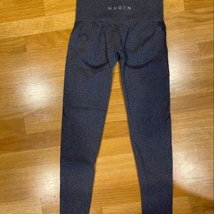 New without tags NVGTN dark grey leggings never worn size small